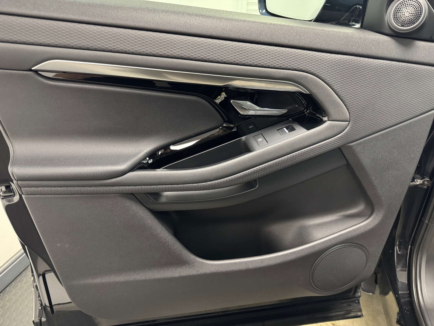 Used Land Rover Range Rover Evoque 2019 for sale - 77641816: Photo 21