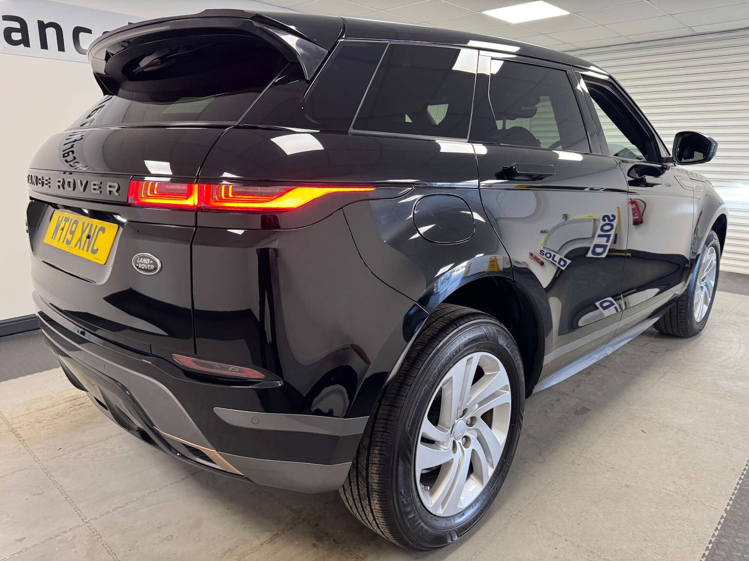 Used Land Rover Range Rover Evoque 2019 for sale - 77641816: Photo 31