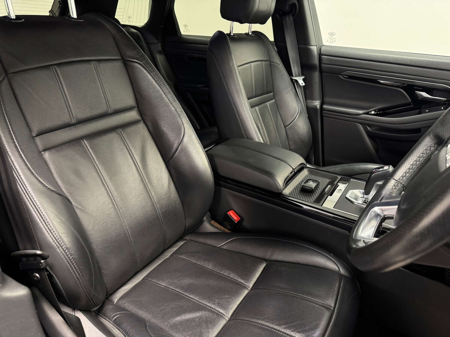 Used Land Rover Range Rover Evoque 2019 for sale - 77641816: Photo 38