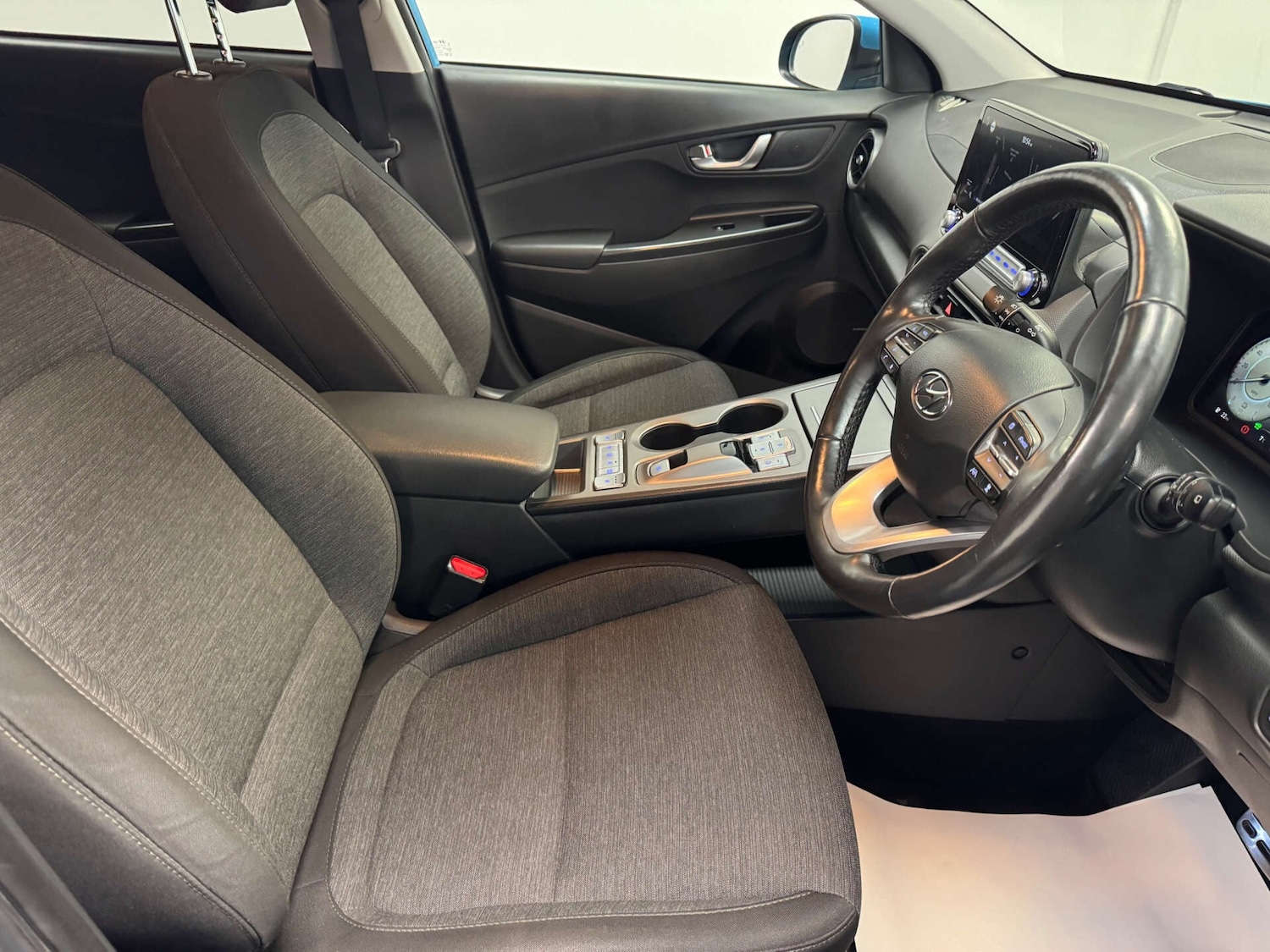 Used Hyundai KONA 2021 for sale - 77145103: Photo 38