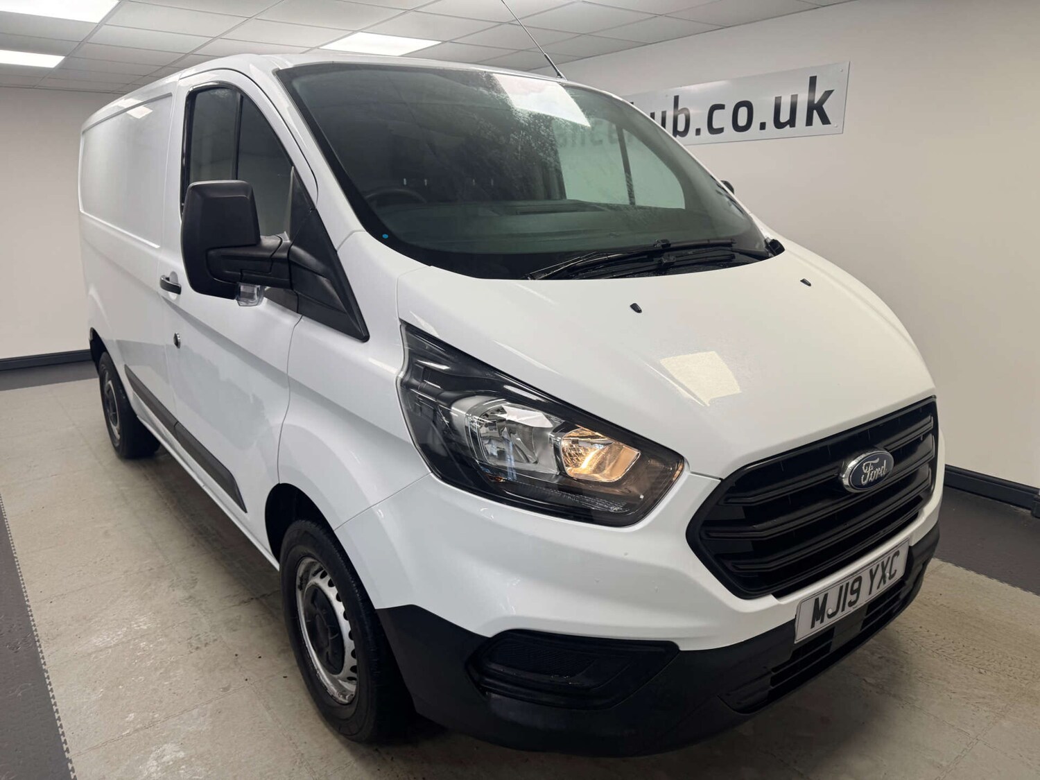 Used Ford Transit Custom 2019 for sale - 77368091: Photo 4