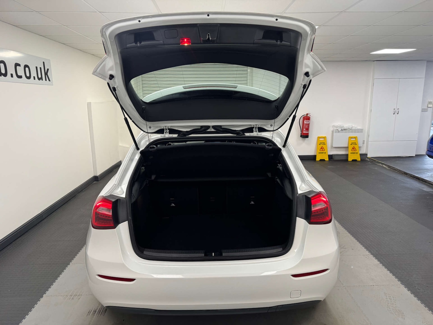 Used Mercedes-Benz A-Class 2018 for sale - 77145096: Photo 27