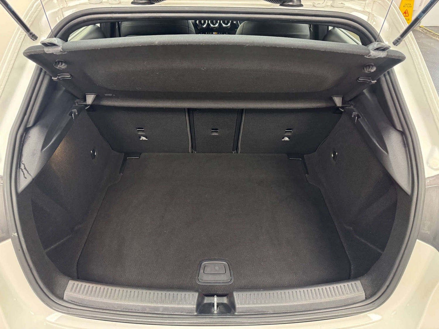 Used Mercedes-Benz A-Class 2018 for sale - 77145096: Photo 28