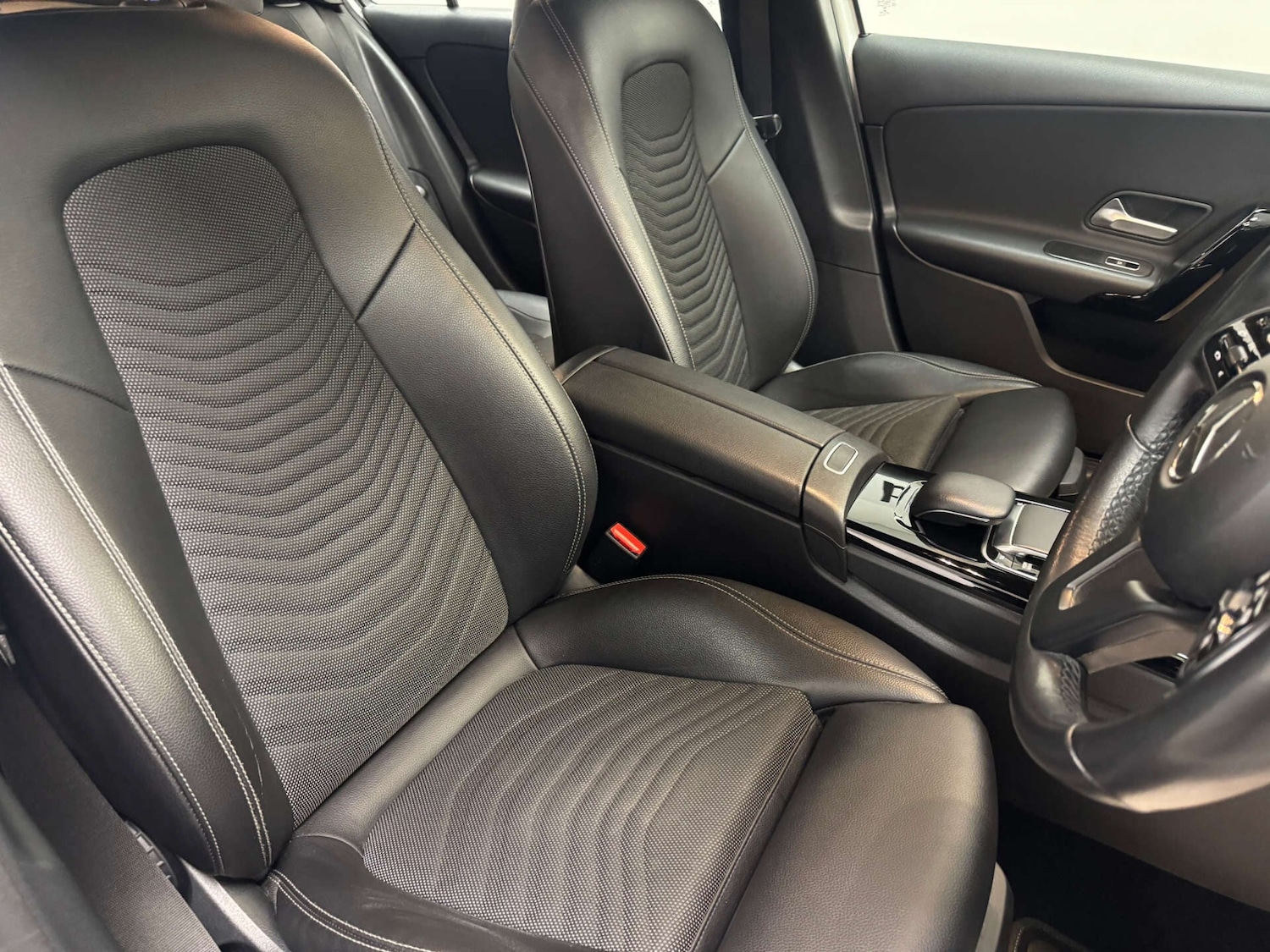 Used Mercedes-Benz A-Class 2018 for sale - 77145096: Photo 38