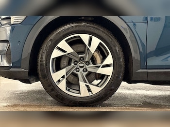 Used Audi e-tron 2020 for sale - 78012887: Photo