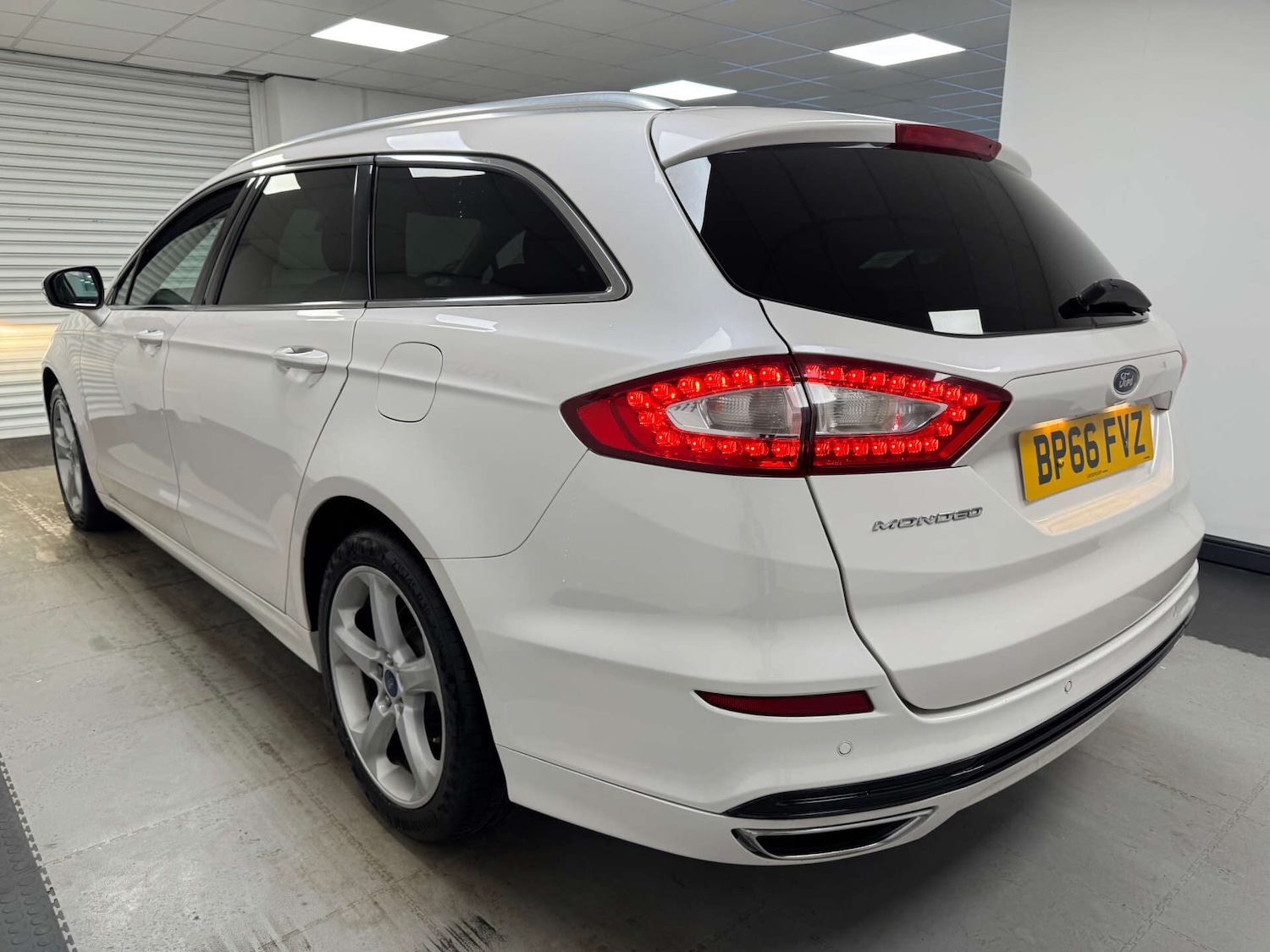 Used Ford Mondeo 2017 for sale - 77145110: Photo 23