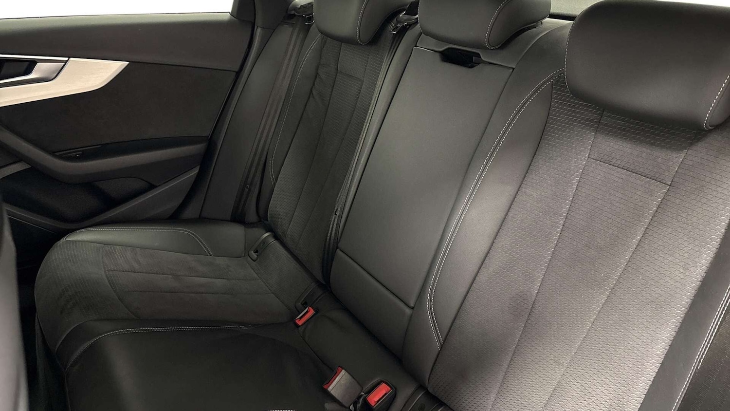 Used Audi A4 2022 for sale - 77179581: Photo 7