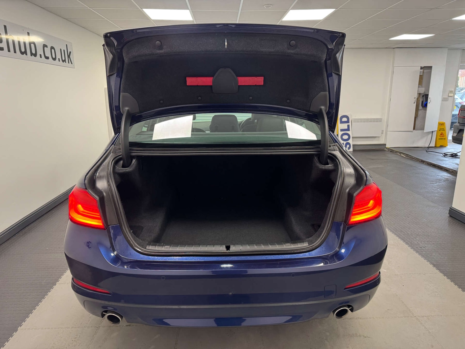 Used BMW 5 Series 2018 for sale - 77435926: Photo 29