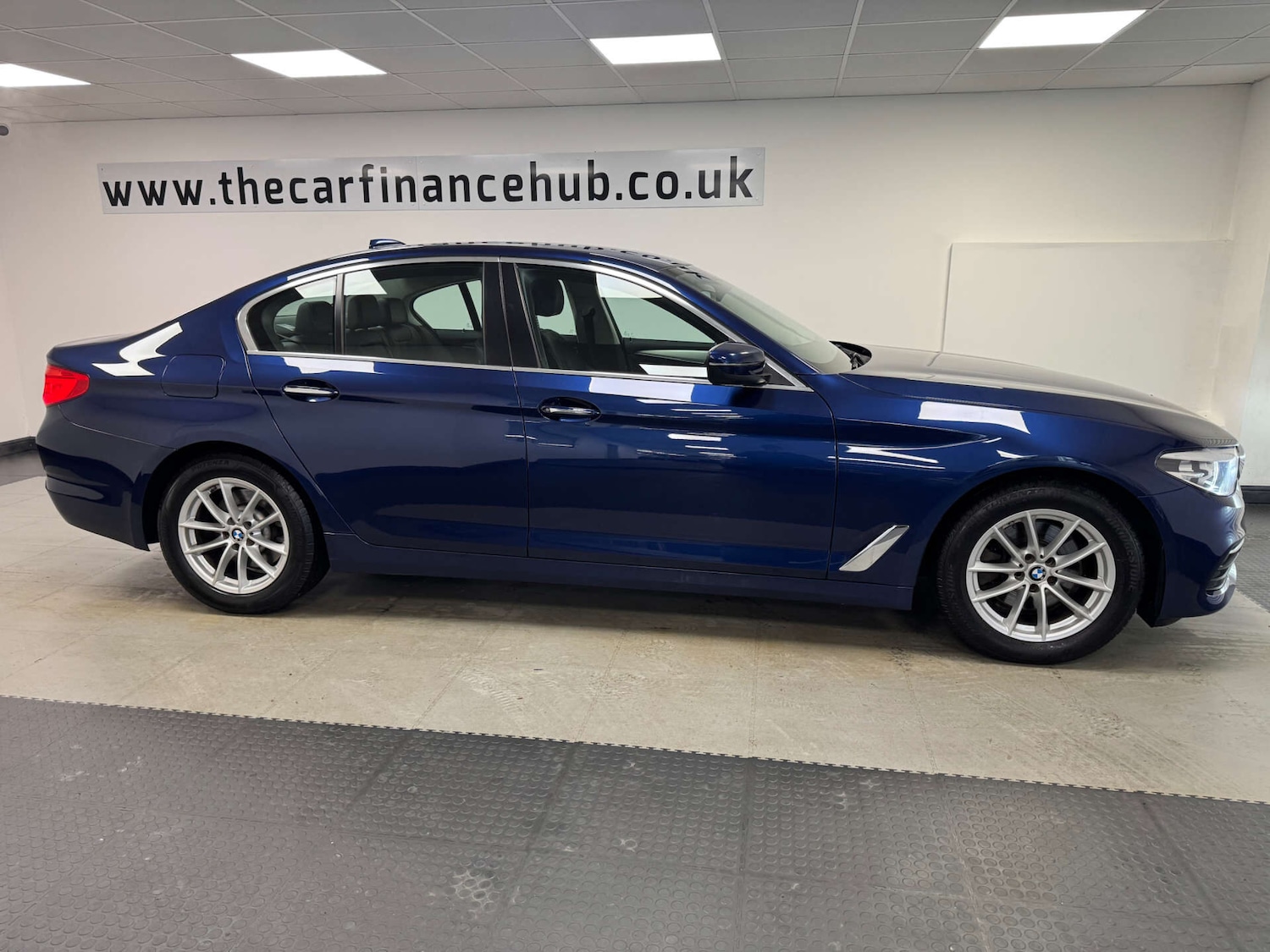 Used BMW 5 Series 2018 for sale - 77435926: Photo 33