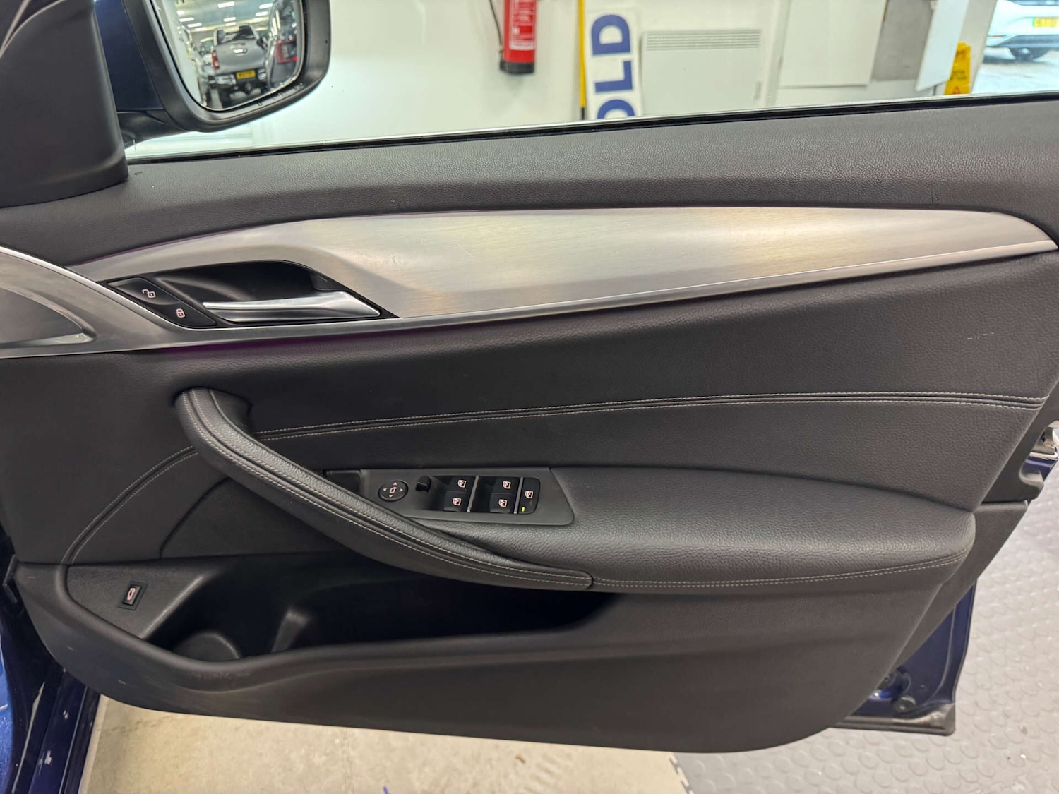 Used BMW 5 Series 2018 for sale - 77435926: Photo 41