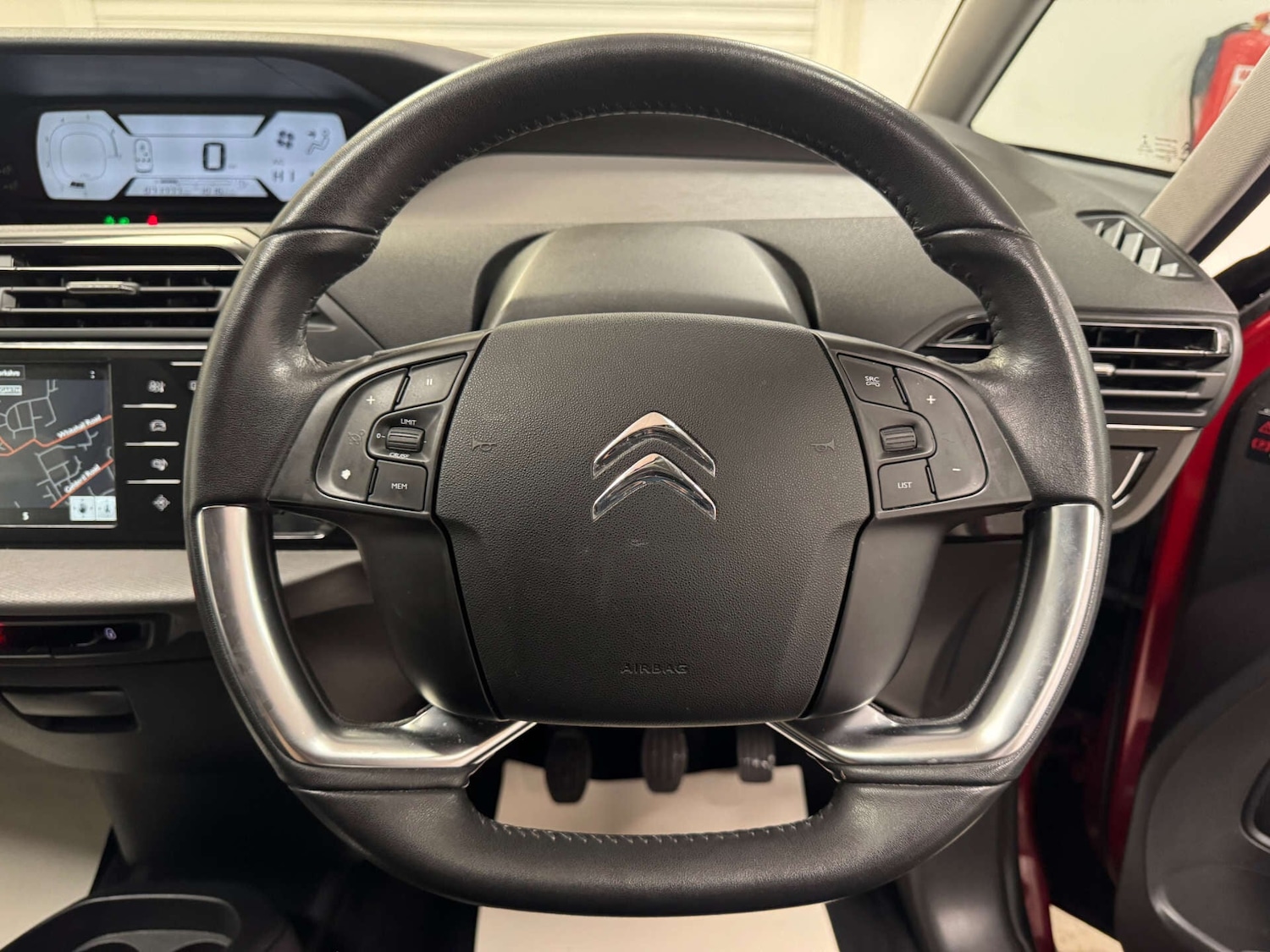 Used Citroen C4 Picasso 2015 for sale - 77145104: Photo 15