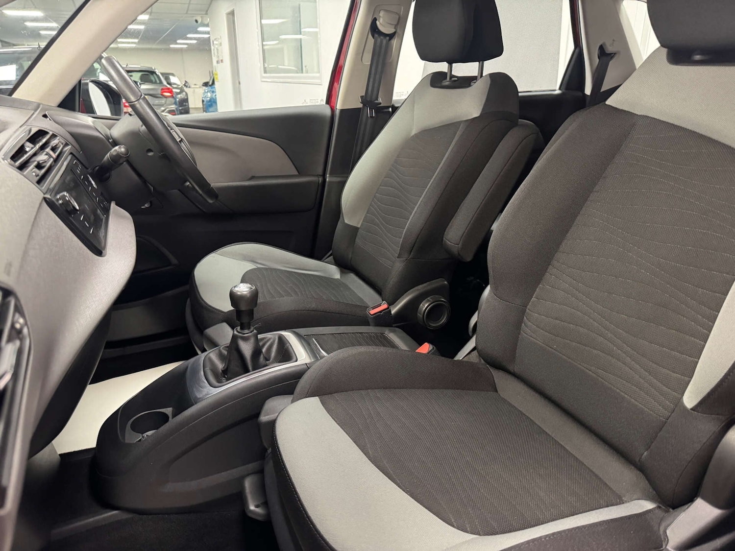 Used Citroen C4 Picasso 2015 for sale - 77145104: Photo 18