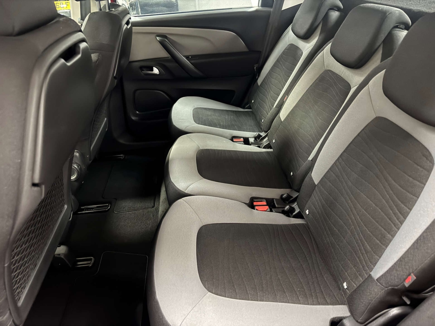 Used Citroen C4 Picasso 2015 for sale - 77145104: Photo 21