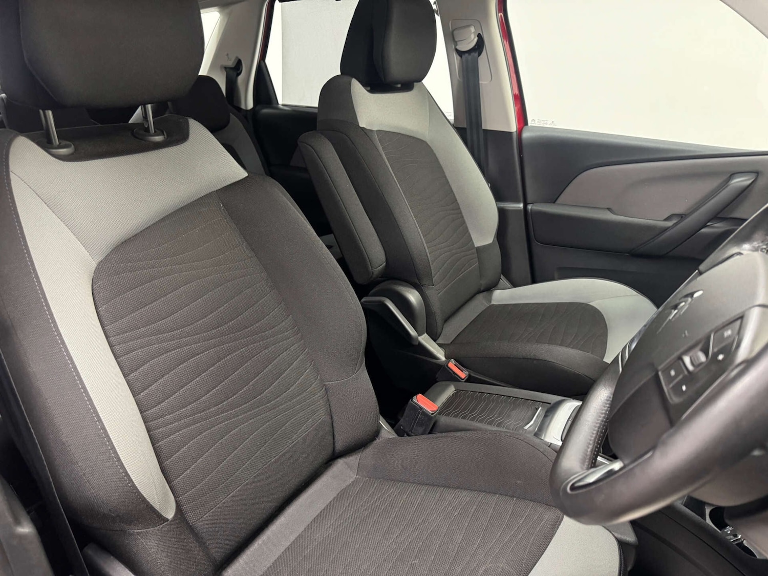 Used Citroen C4 Picasso 2015 for sale - 77145104: Photo 36