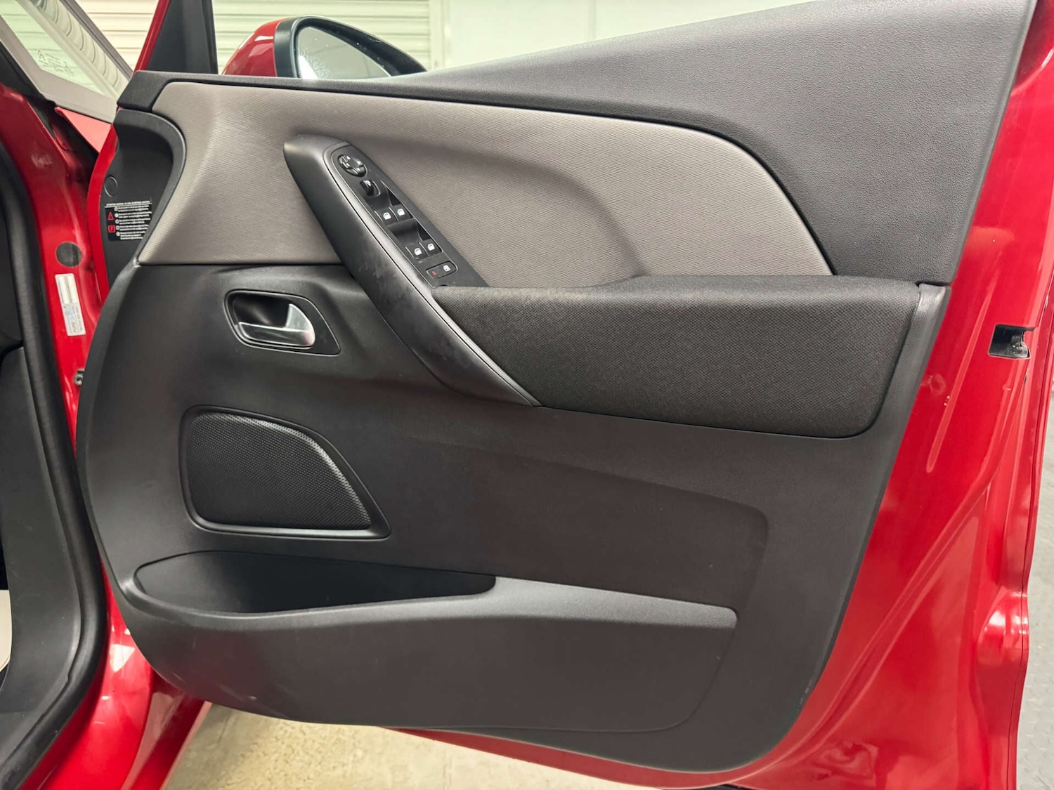 Used Citroen C4 Picasso 2015 for sale - 77145104: Photo 37