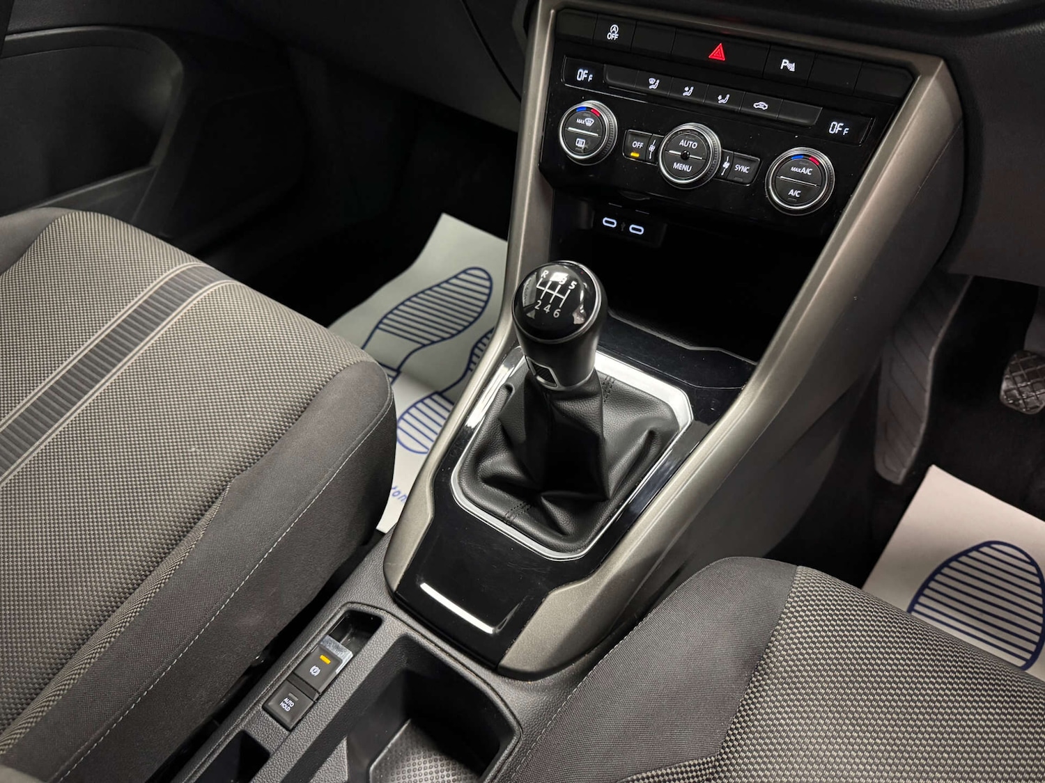 Used Volkswagen T-Roc 2020 for sale - 77247479: Photo 14