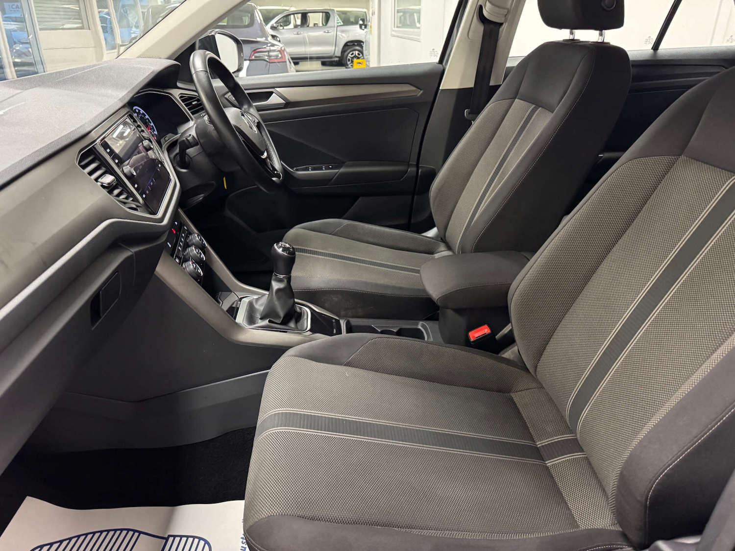 Used Volkswagen T-Roc 2020 for sale - 77247479: Photo 17