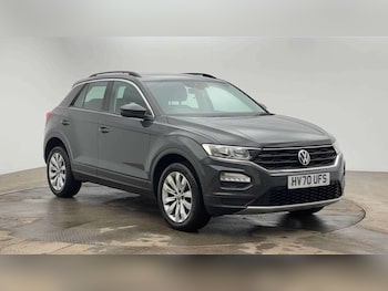 Used Volkswagen T-Roc 2020 for sale - 77247479: Photo