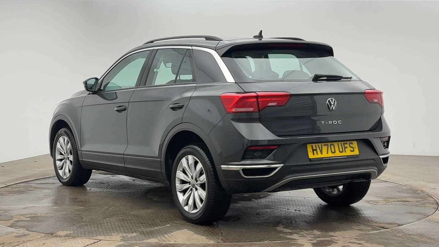 Used Volkswagen T-Roc 2020 for sale - 77247479: Photo 3