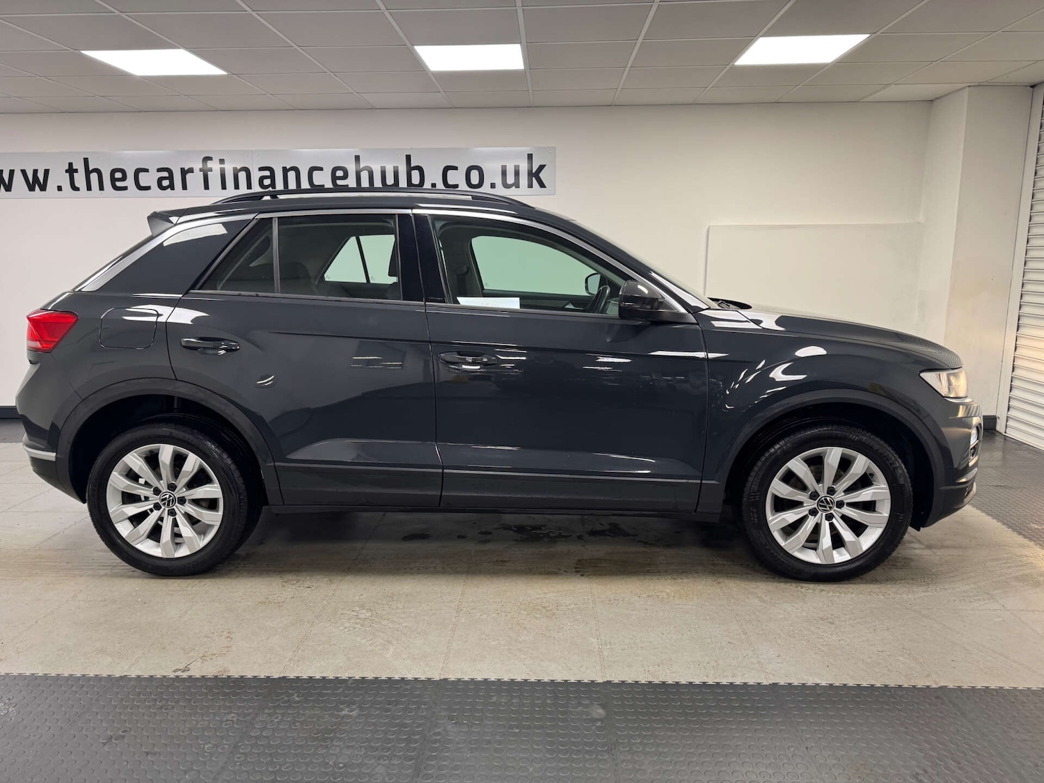 Used Volkswagen T-Roc 2020 for sale - 77247479: Photo 31