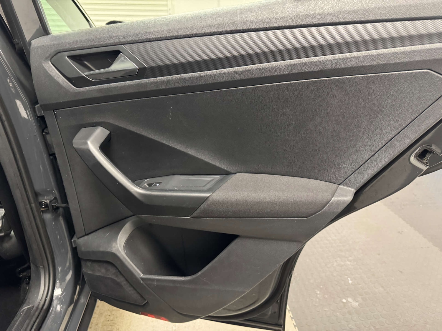 Used Volkswagen T-Roc 2020 for sale - 77247479: Photo 34