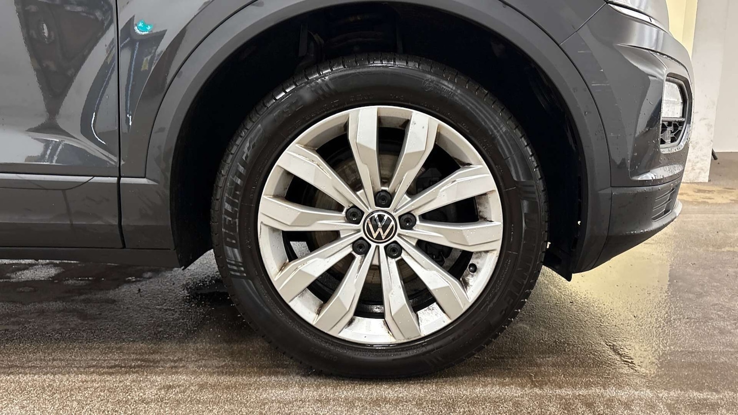 Used Volkswagen T-Roc 2020 for sale - 77247479: Photo 5