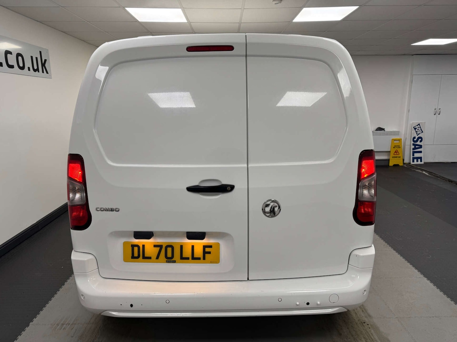 Used Vauxhall Combo 2020 for sale - 77145116: Photo 23