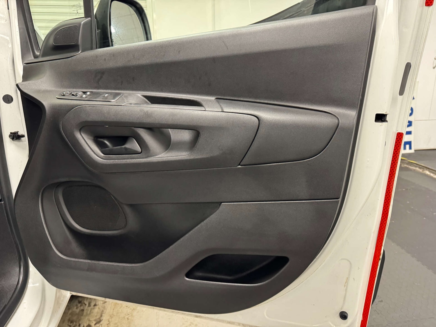 Used Vauxhall Combo 2020 for sale - 77145116: Photo 34
