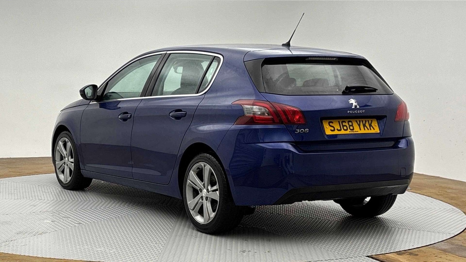 Used Peugeot 308 2018 for sale - 77779411: Photo 4