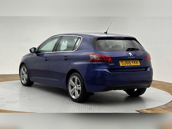 Used Peugeot 308 2018 for sale - 77779411: Photo