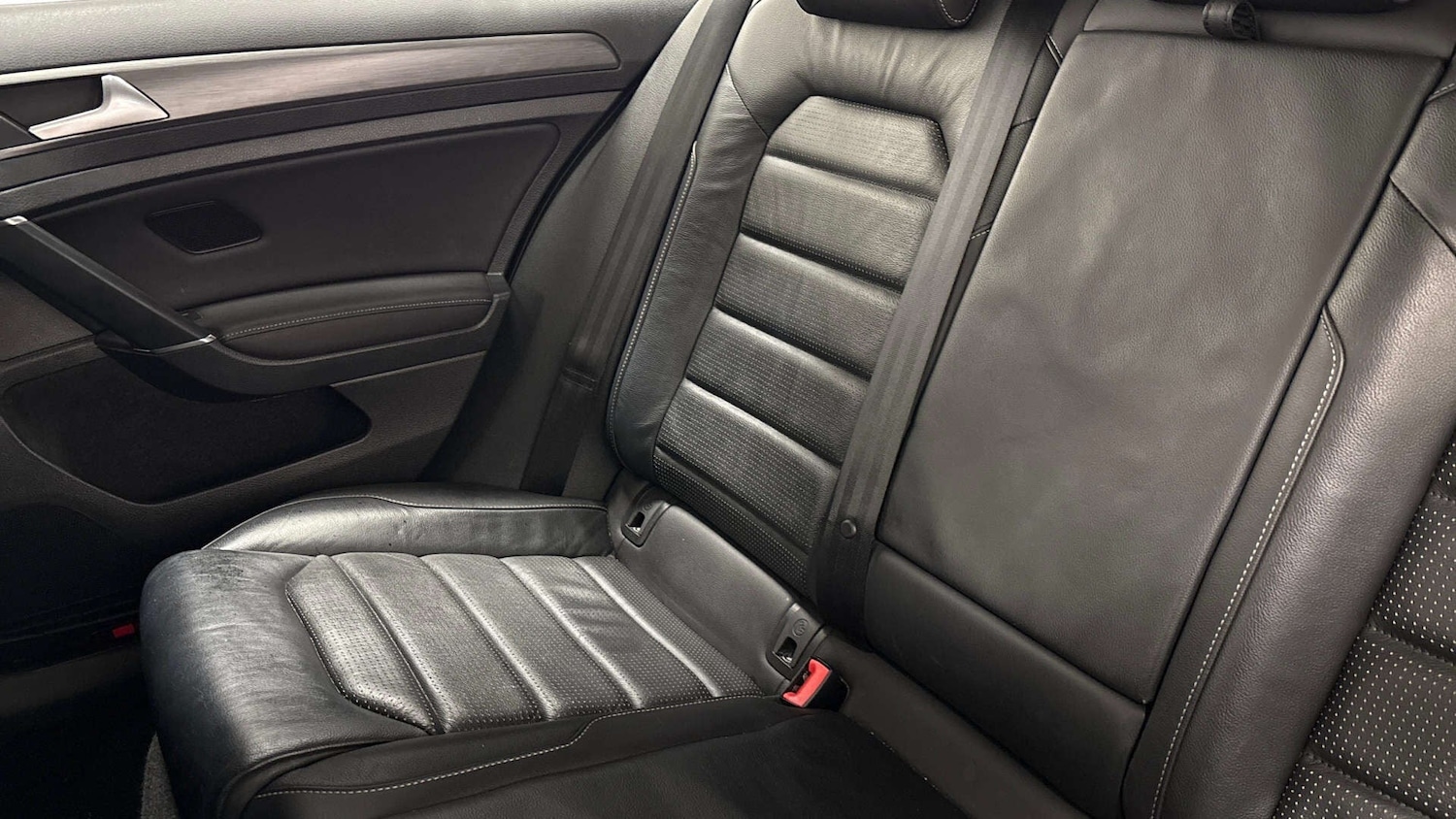 Used Volkswagen Golf 2019 for sale - 77270823: Photo 7