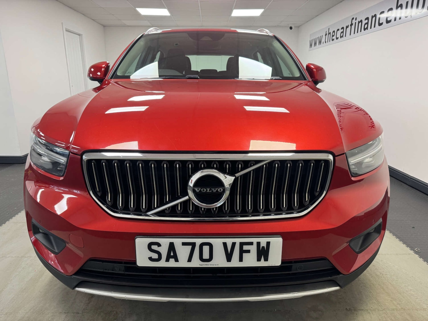 Used Volvo XC40 2020 for sale - 77137072: Photo 2