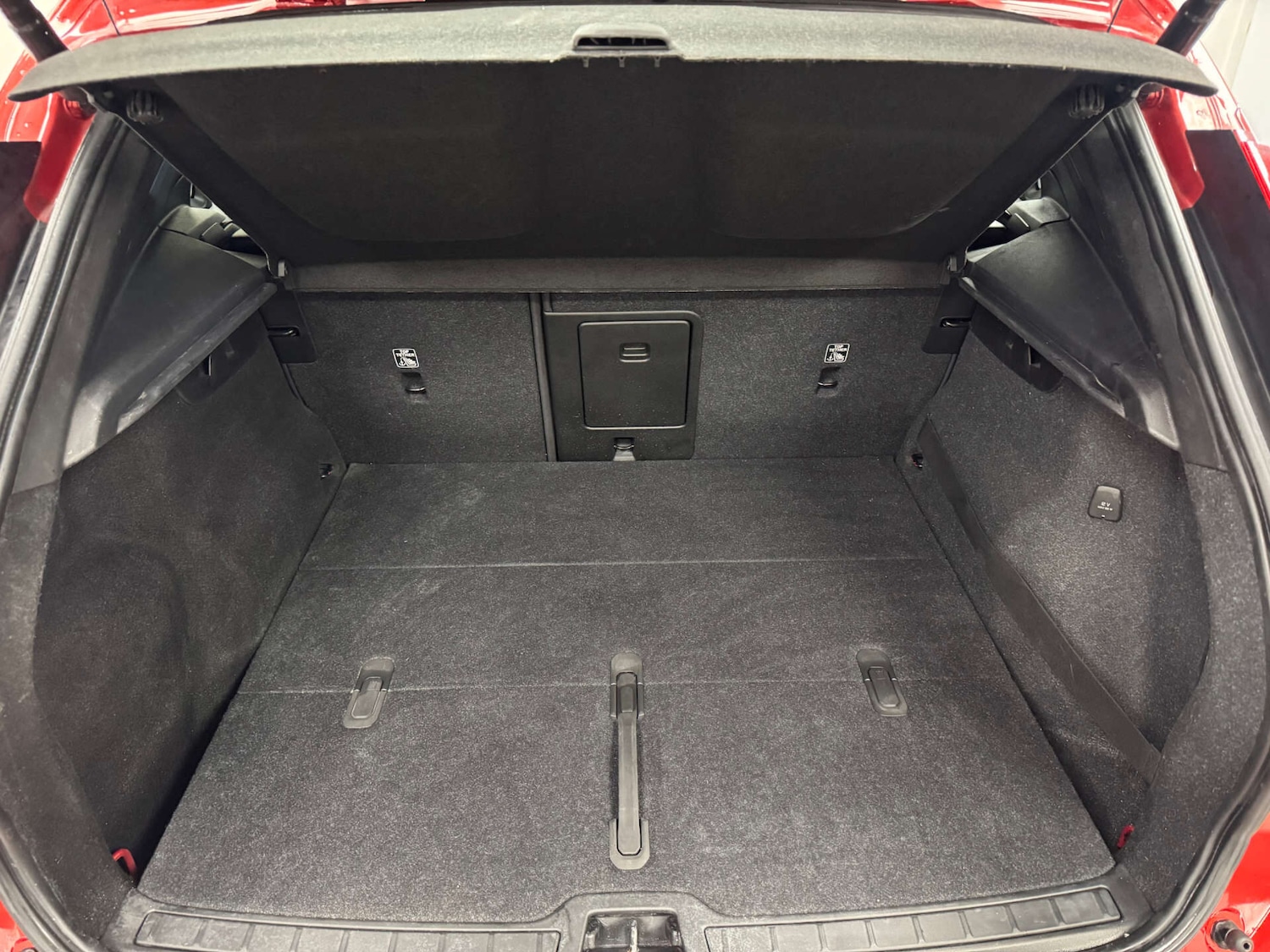 Used Volvo XC40 2020 for sale - 77137072: Photo 28