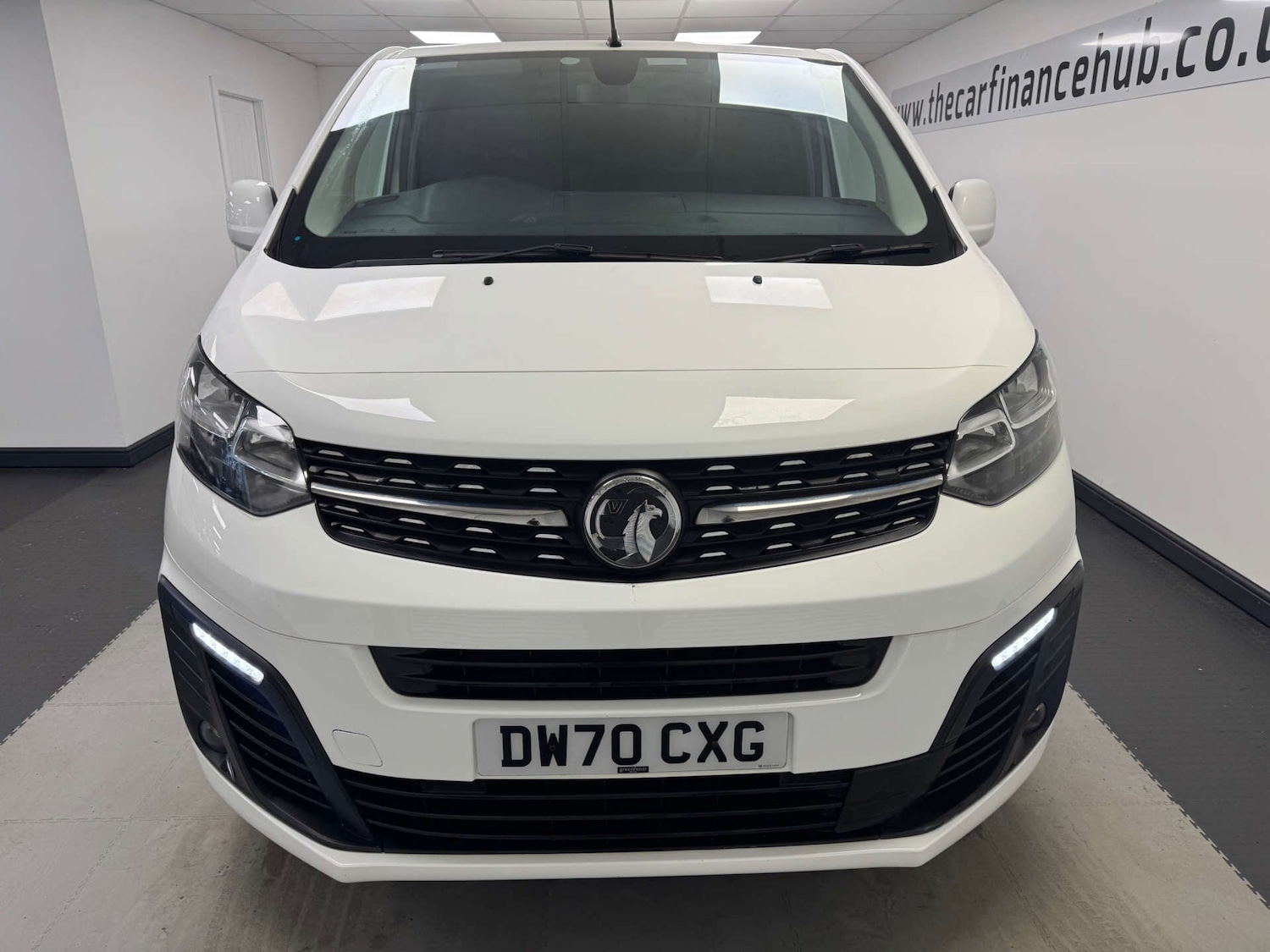 Used Vauxhall Vivaro 2021 for sale - 77145112: Photo 2