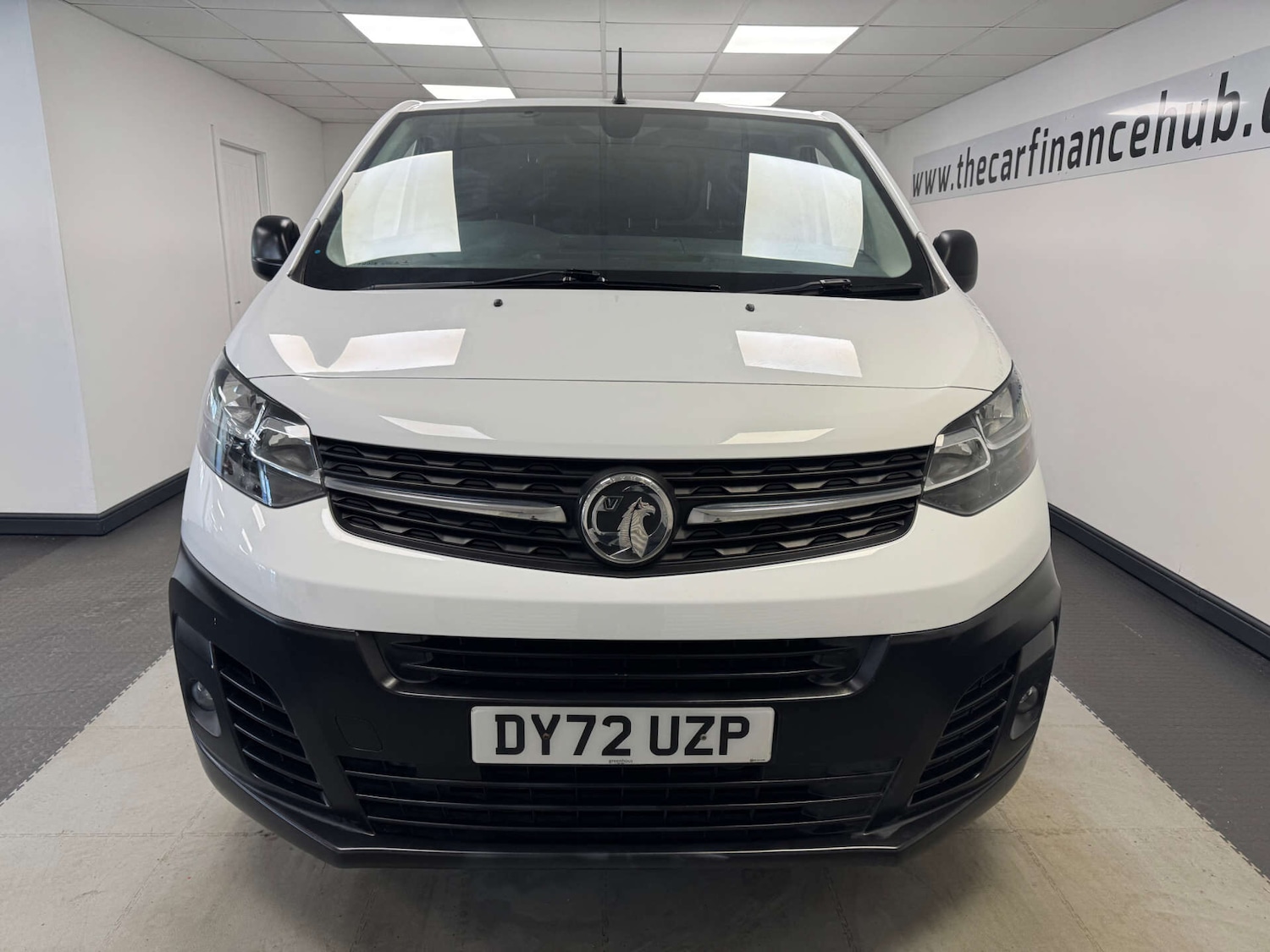 Used Vauxhall Vivaro 2022 for sale - 77931008: Photo 2