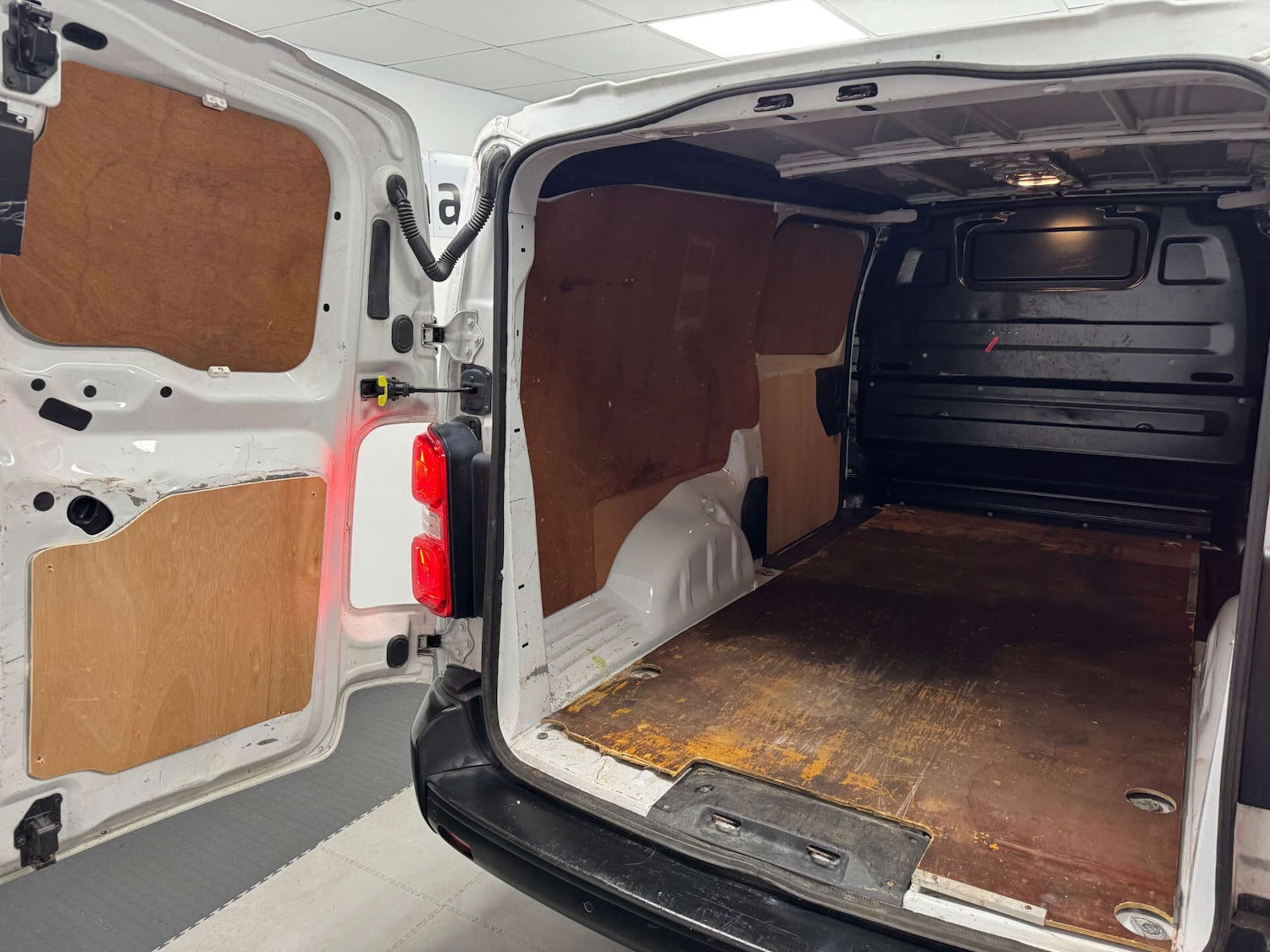 Used Vauxhall Vivaro 2022 for sale - 77931008: Photo 26