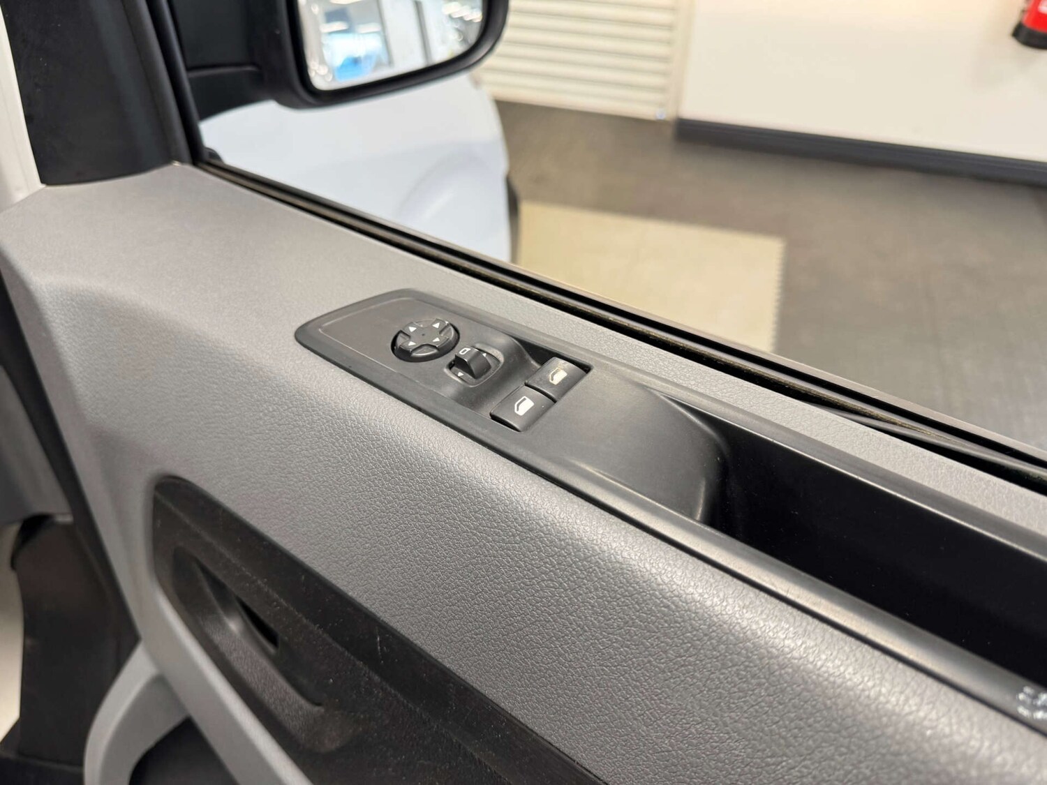 Used Vauxhall Vivaro 2022 for sale - 77931008: Photo 37