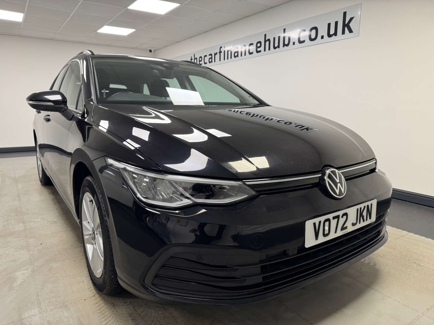 Used Volkswagen Golf 2022 for sale - 77137077: Photo 4