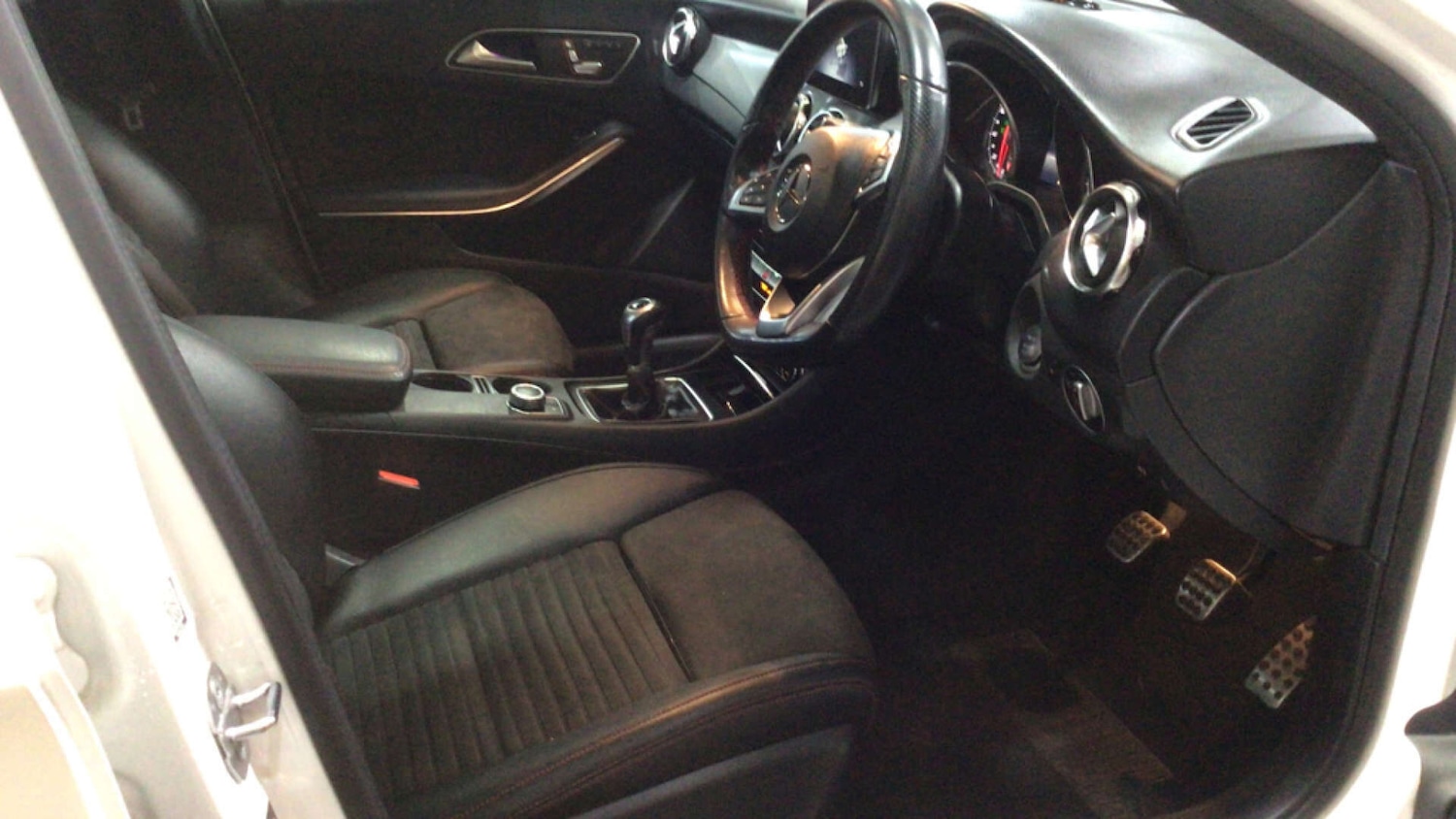 Used Mercedes-Benz GLA 2019 for sale - 77368059: Photo 7