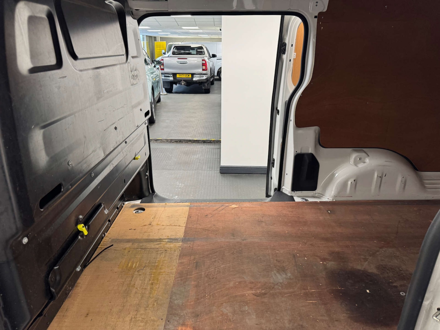 Used Vauxhall Vivaro 2020 for sale - 77368111: Photo 22