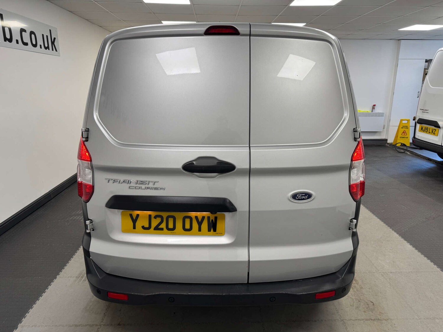 Used Ford Transit Courier 2020 for sale - 77744442: Photo 25