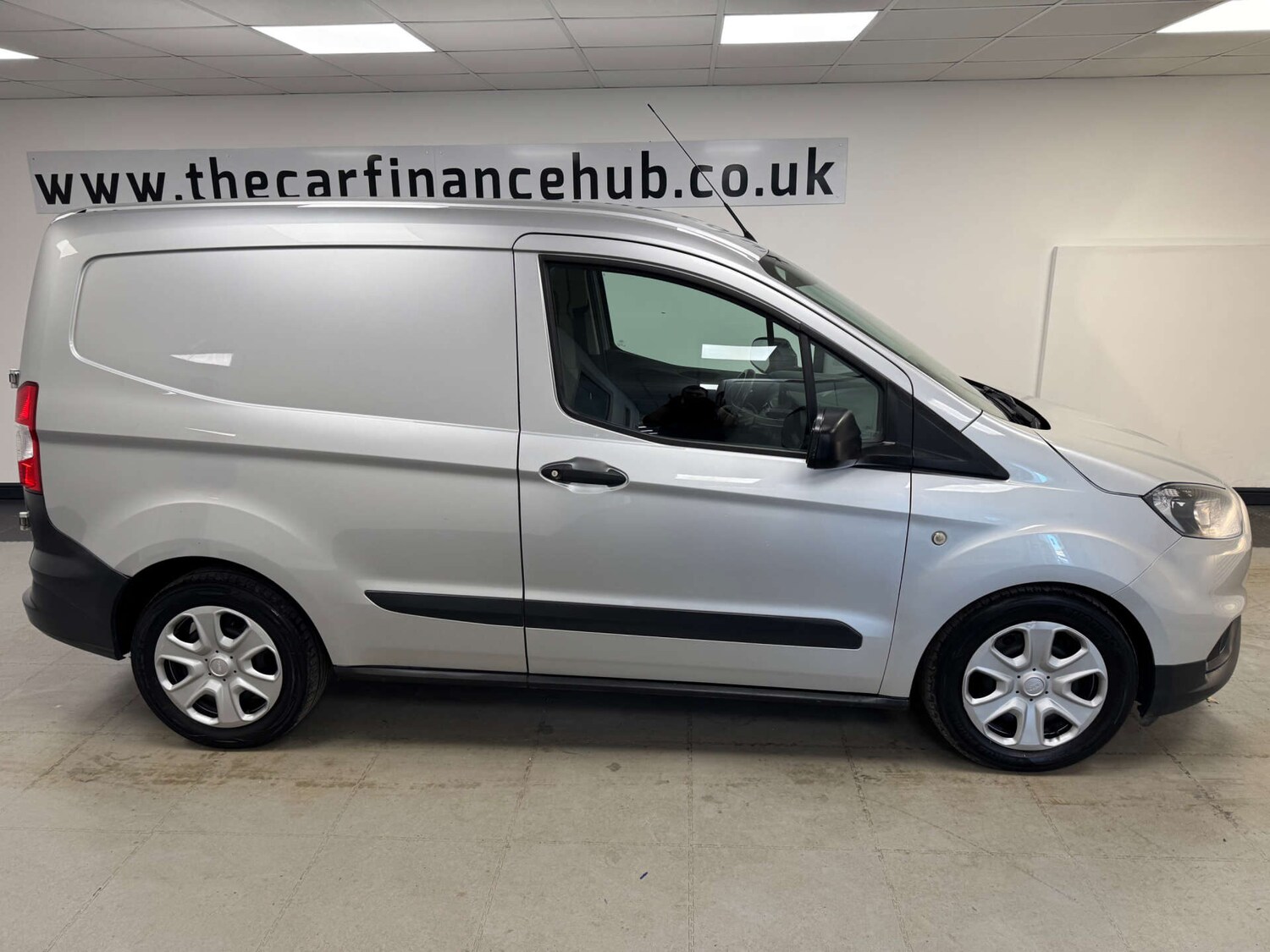 Used Ford Transit Courier 2020 for sale - 77744442: Photo 31