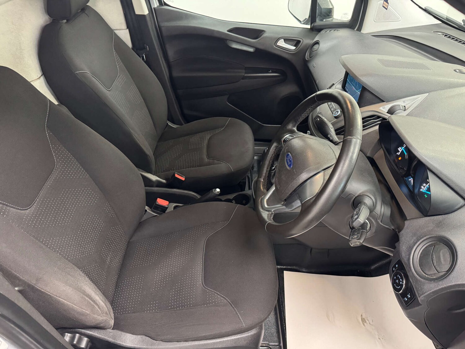 Used Ford Transit Courier 2020 for sale - 77744442: Photo 33