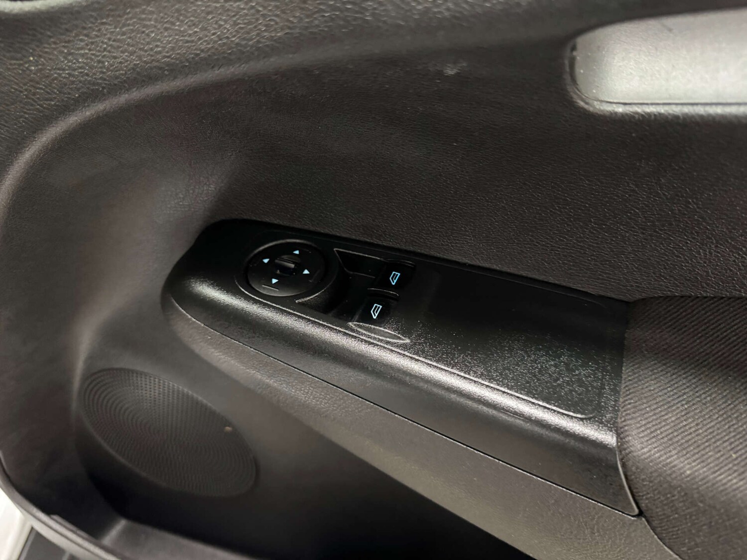 Used Ford Transit Courier 2020 for sale - 77744442: Photo 35