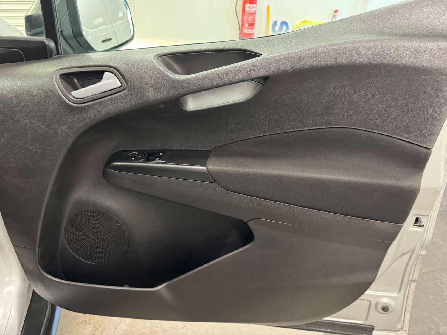 Used Ford Transit Courier 2020 for sale - 77744442: Photo 36