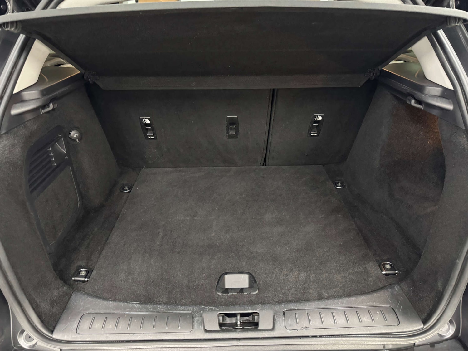 Used Land Rover Range Rover Evoque 2017 for sale - 77368074: Photo 28