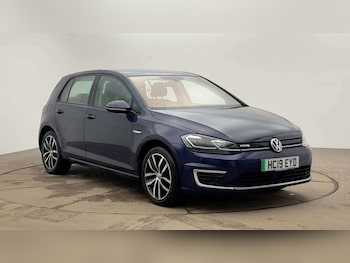 Used Volkswagen Golf 2019 for sale - 78190750: Photo