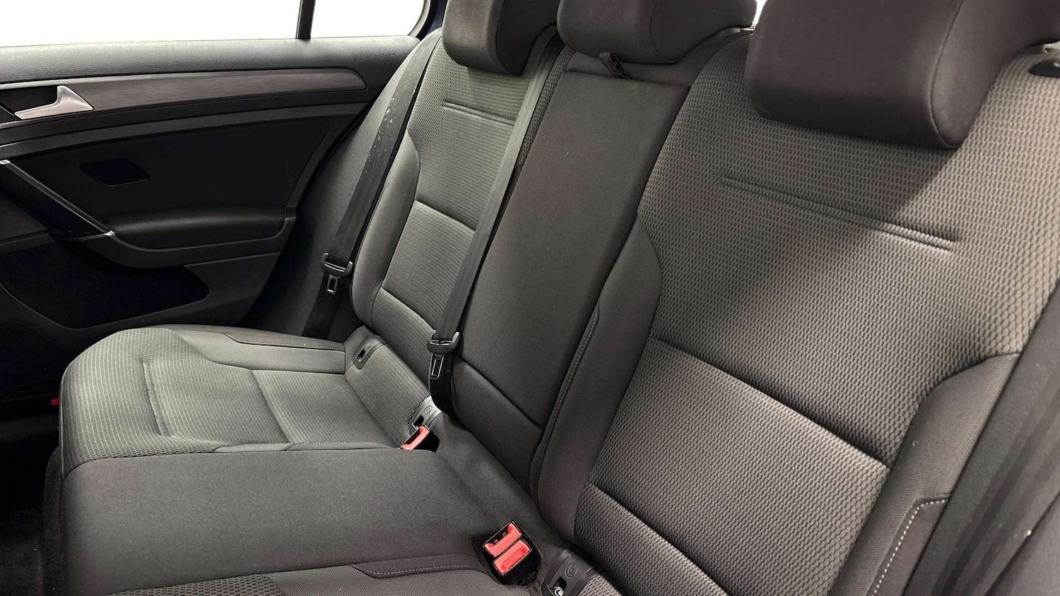 Used Volkswagen Golf 2019 for sale - 78190750: Photo 6