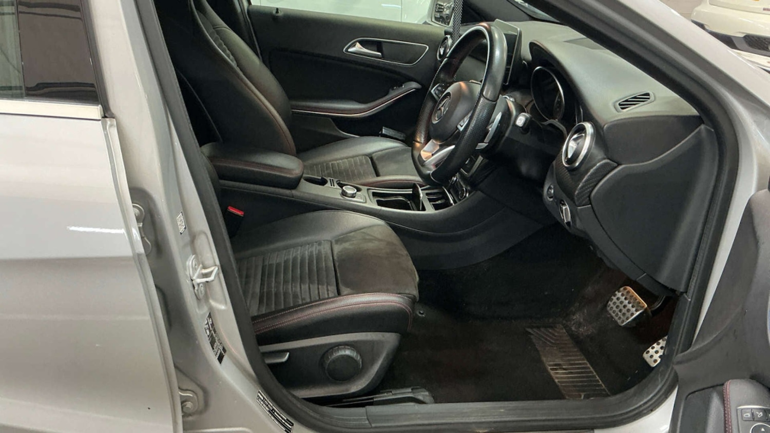 Used Mercedes-Benz A-Class 2018 for sale - 77463017: Photo 6