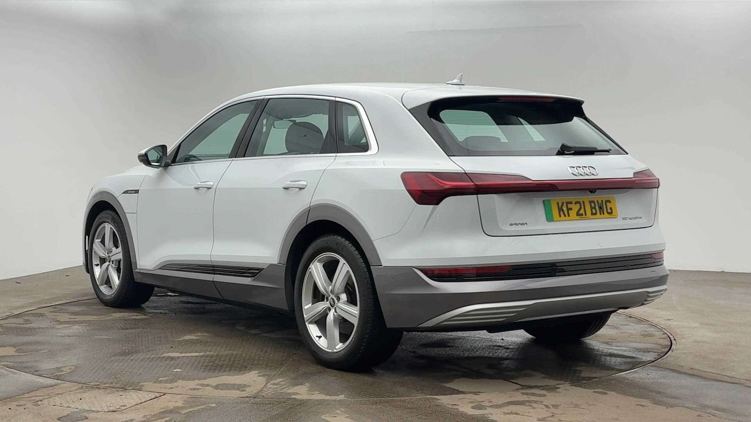 Used Audi e-tron 2021 for sale - 77272482: Photo 3